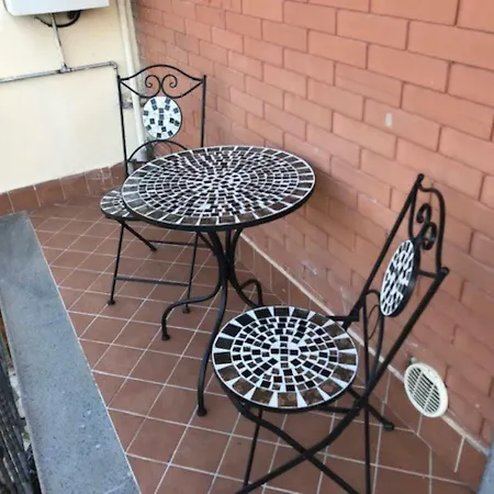 Rosa Apartment