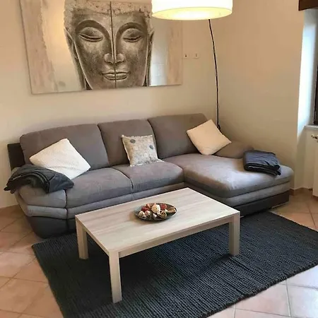 Rosa Apartment *